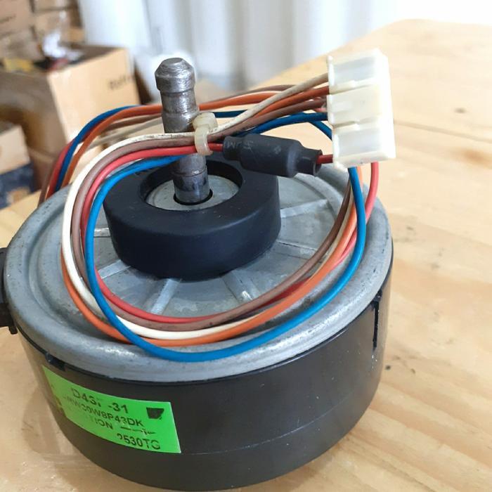 Dinamo Motor Fan Ac Daikin Indoor Thailand 2PK FT50GVE FTN50 D43F-31