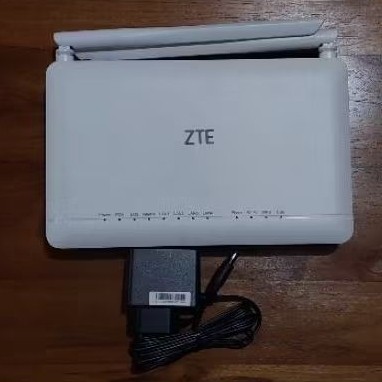 Ont ZTE F670L + adaptor