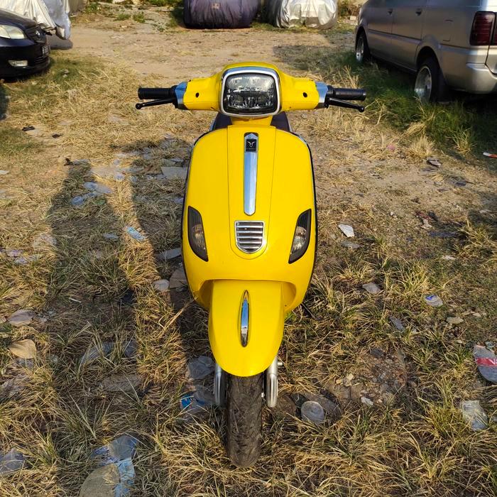 Motor Listrik Uwinfly T3S Kuning / Molis Model Vespa / Motor Listrik Vespa/ Molis Uwinfly