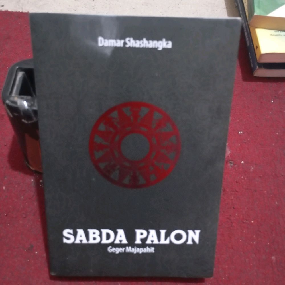Sabda Palon Geger Majapahit by Damar Shashangka