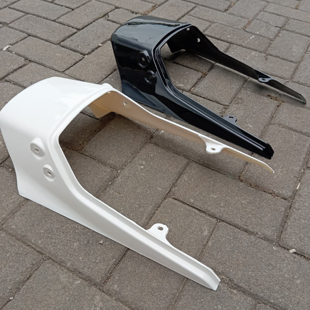 COVER BODY BELAKANG RX SPESIAL/TEPONG BODY BELAKANG YAMAHA RXS RX SPESIAL IMPORT HITAM PUTIH