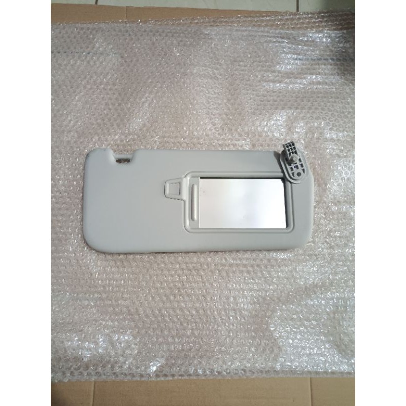 SUNVISOR GRAND LIVINA KANAN RH