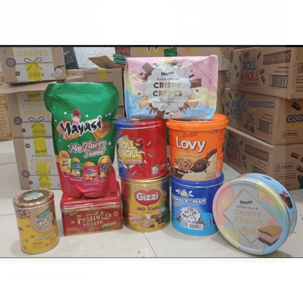 aleesha l GIZZI KALENG I LOVY COOCIE mayasi festive spesial biskuit lebaran kacang iyes l iyes roll 