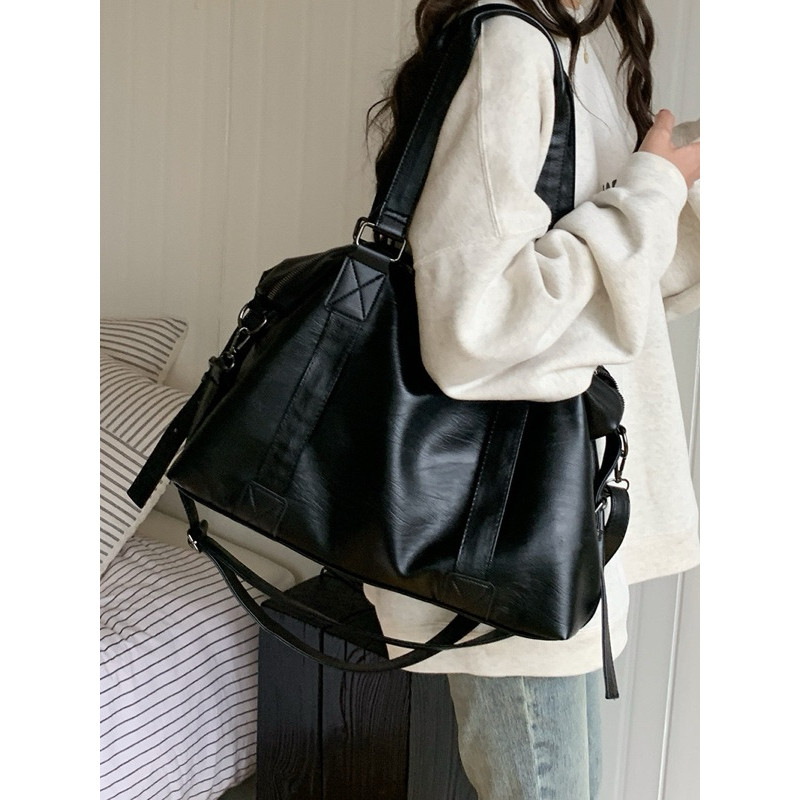 Tas Selempang Kulit Wanita Tas Cewek Jinjing Bahu Besar Luggage Travel Bag GC 8786