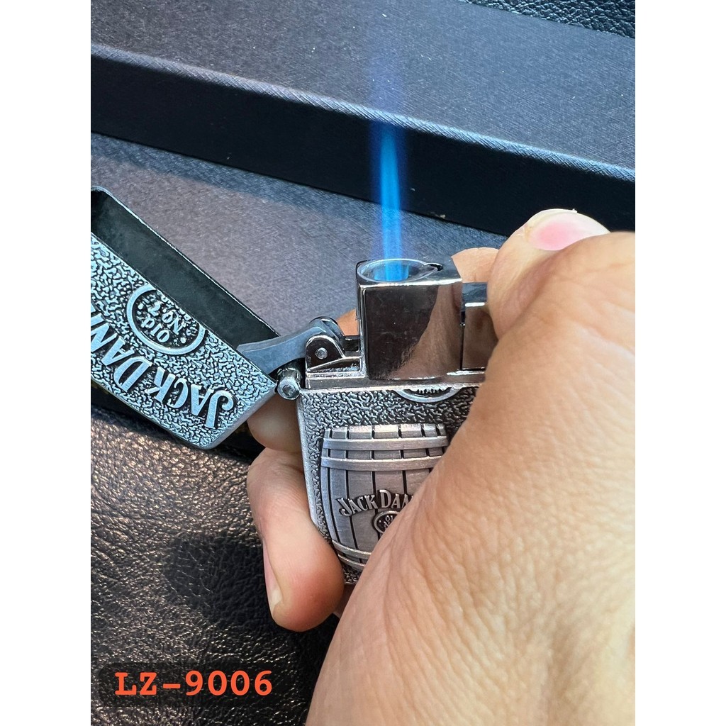 (COD) Korek Gas Jack Daniels Korek LZ-9006 Api Las Korek Motif Timbul Korek Gas Korek Unik dan Antik