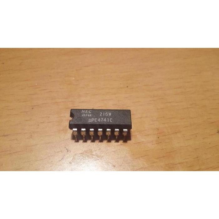 IC OP-Amp UPC4741 UPC 4741 Nec NOS NEW....