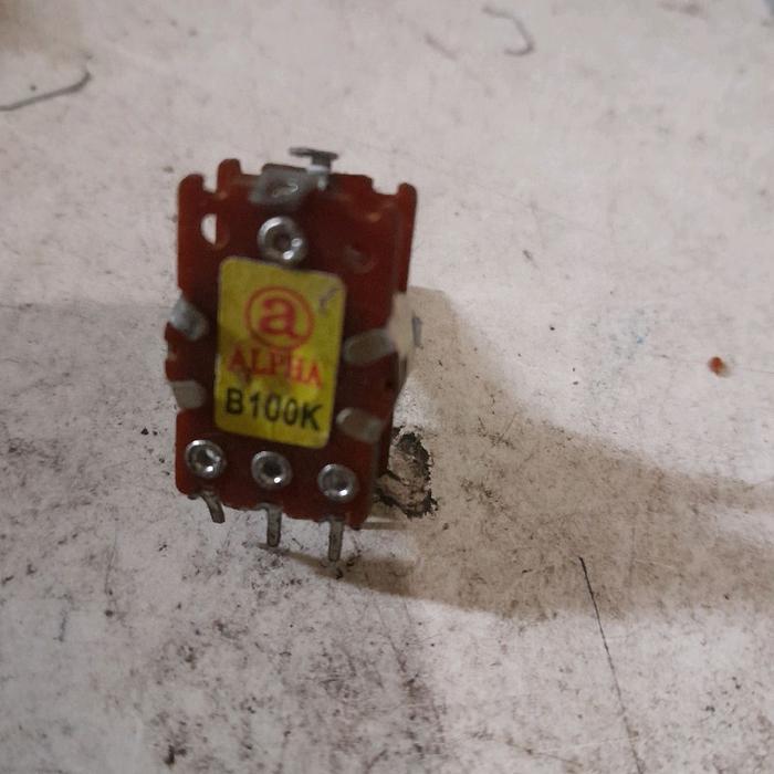 Potensio 100k ct (tik gigi) stereo Alpha BEST