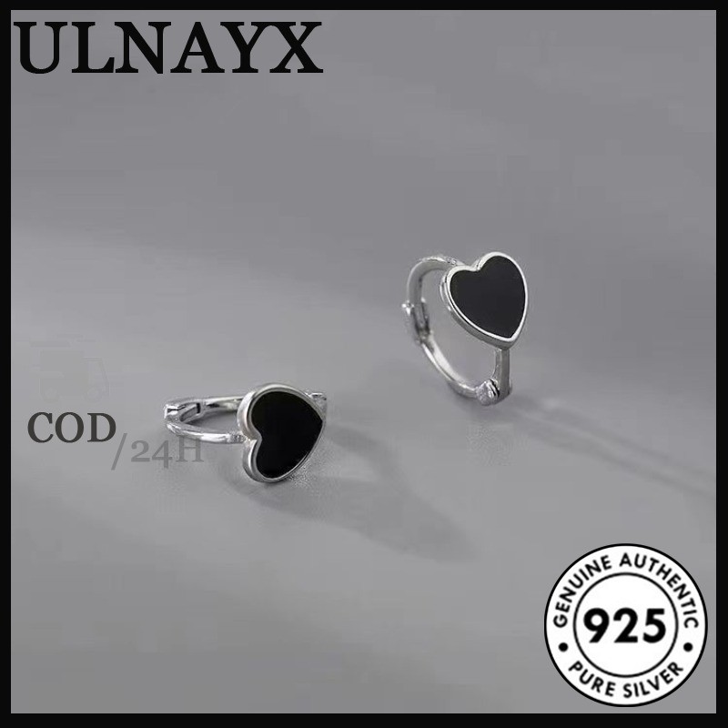Anting-anting Cangkang Hitam Bentuk Hati Gaya Korea Fashion
