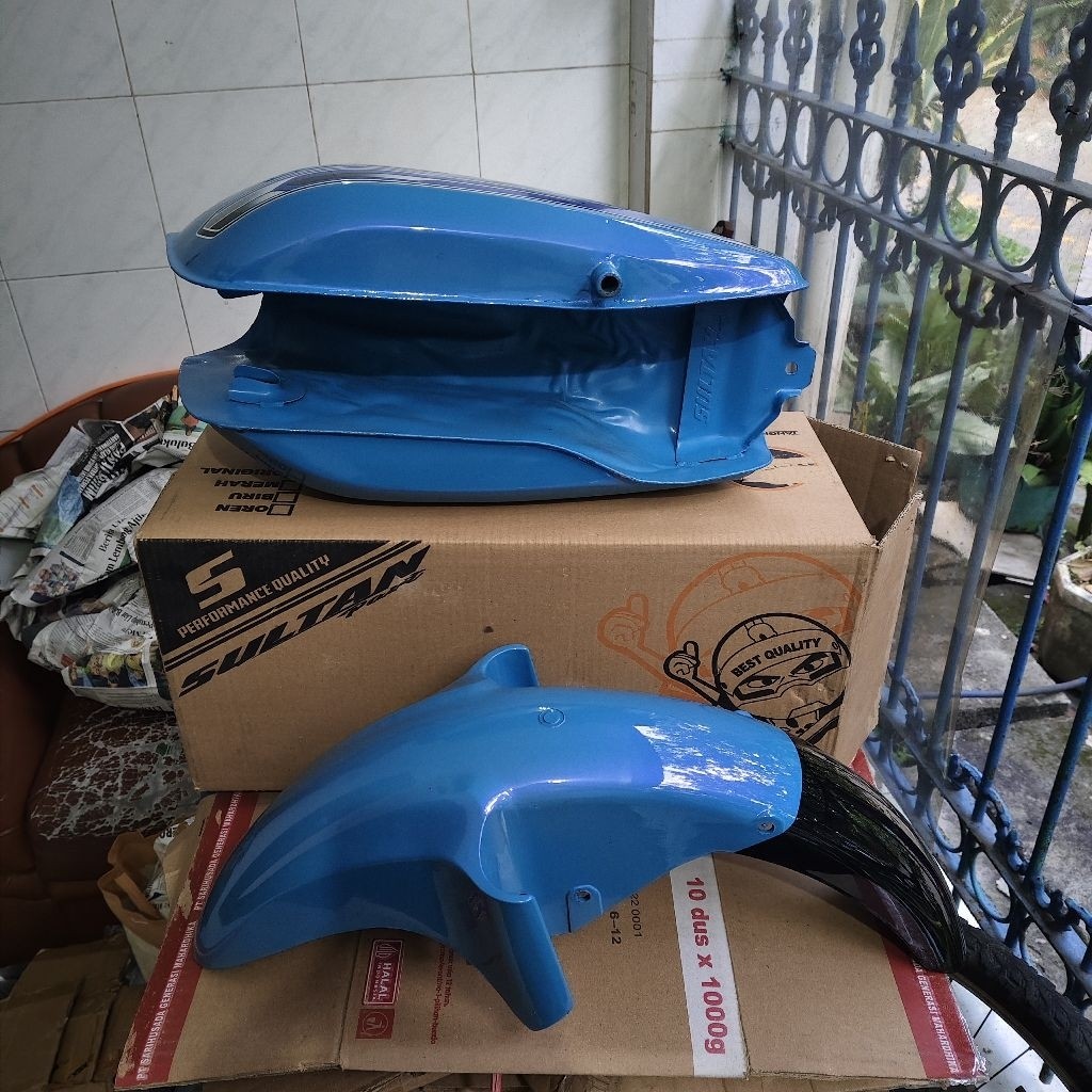 tangki honda cb100 cb 125 press galvanis tangki doraemon tangki sultan P.O request warna bisa