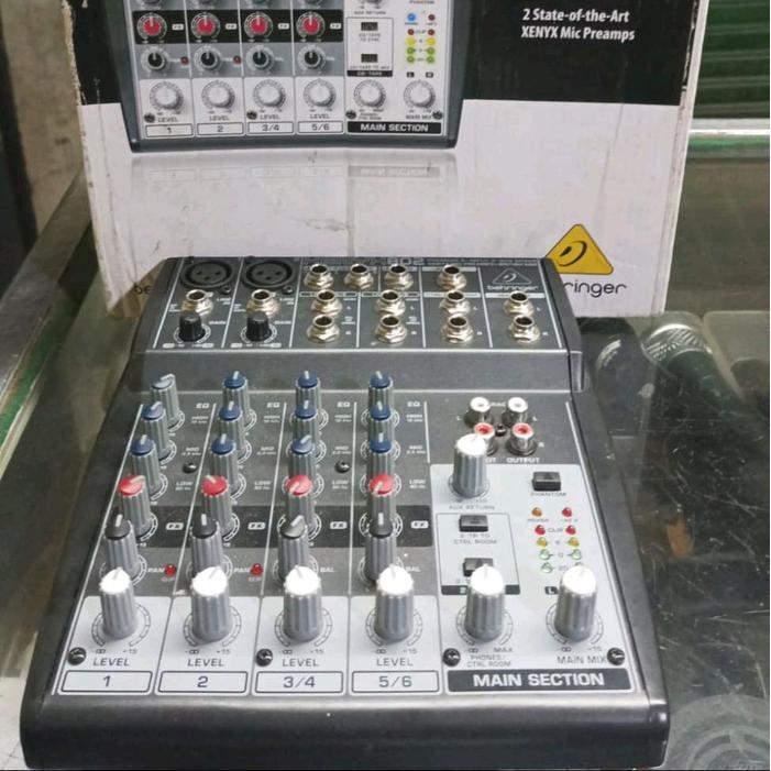 MIXER BEHRINGER HENYX 802  ORIGINAL.. MIXER BEHRINGER HENYX