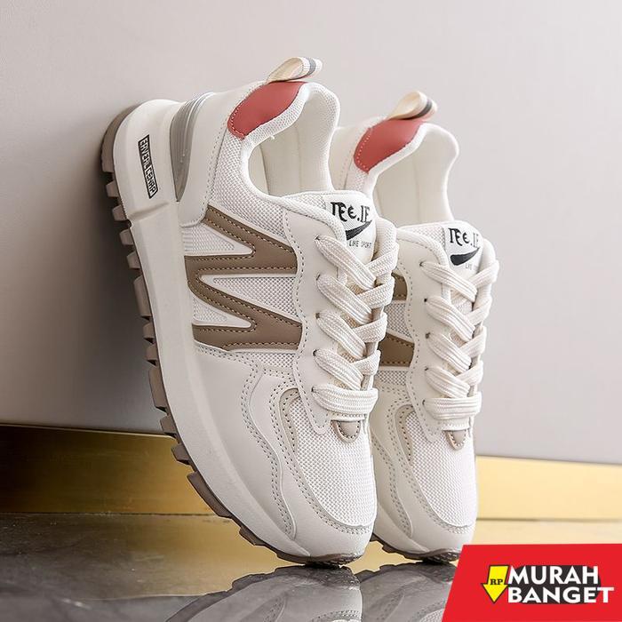 Sneaker Wanita Kets D703 Sepatu Kasual Cewek Anti Slip - Khaki, 36