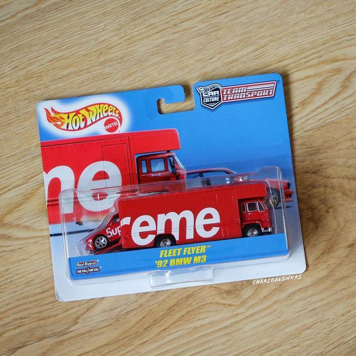 Supreme Hot Wheels Fleet Flyer + 1992 BMW M3 Red