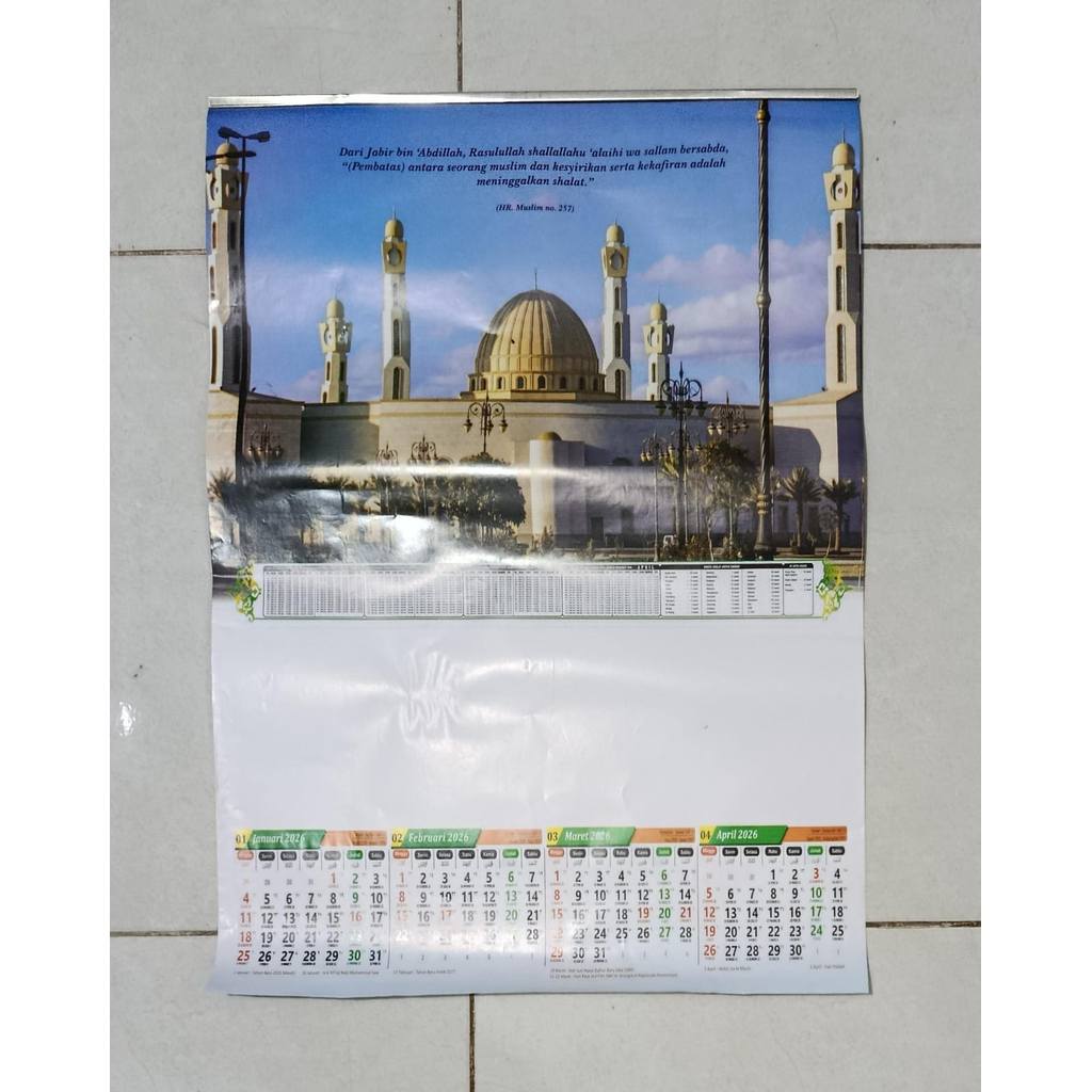 Kalender Tahun 2026 Kalender Dindiing Masjid triwulan 3 lembar 4 bulanan Ao 139 gambar masjid indone
