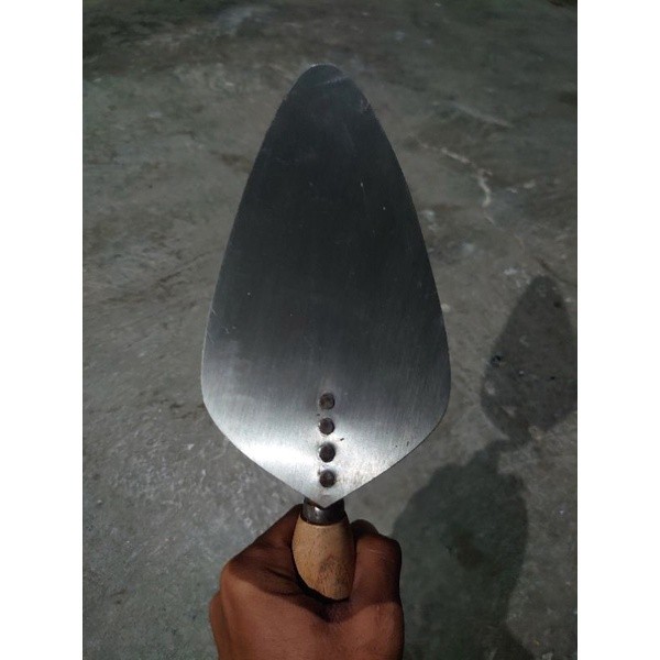 Sendok Semen Cetok Galur Asli Original Paku 4 Lancip Panjang 18 cm 8 inch