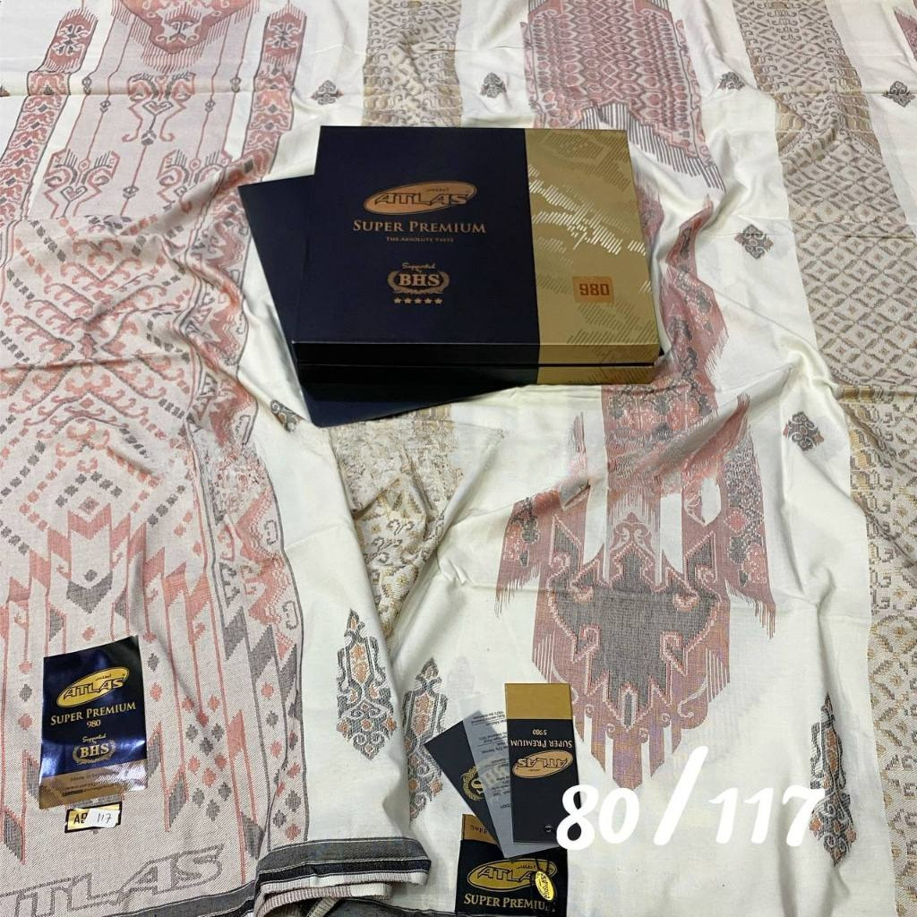 HARGA AMBYAR Sarung Atlas Super Premium 980 MOTIF BHS GOLD ORIGINAL Sarung ATLAS Suprem Supreme Prni