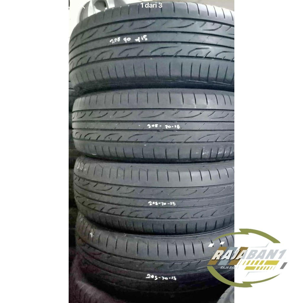 Ban Mobil second 205/70 R15