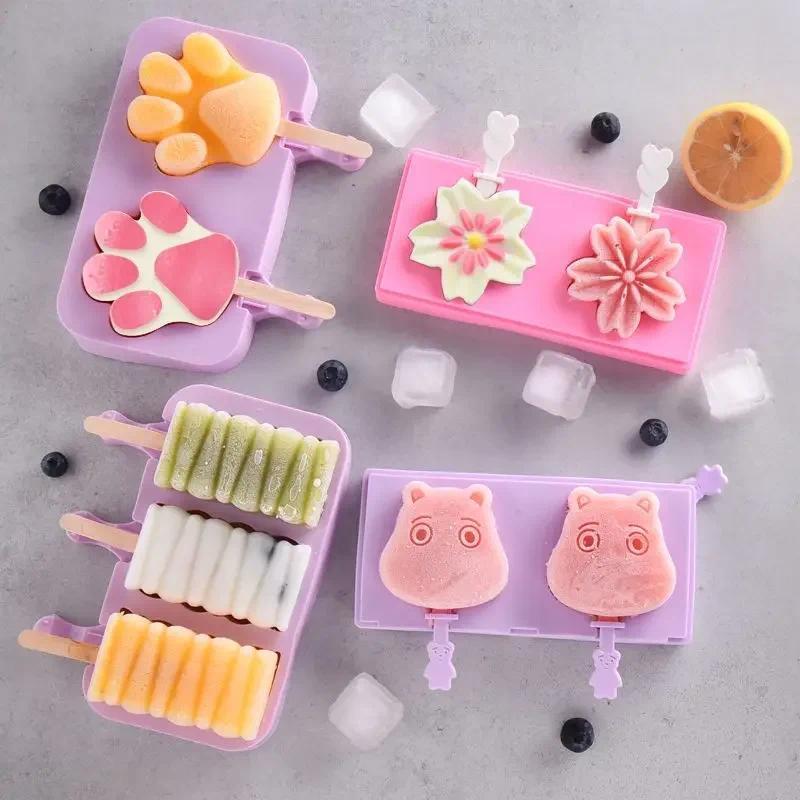 Silicone Ice Cream Mold Home Made Ice Cream Frozen Ice Block Grid Old Popsicle Cake Internet Red Car