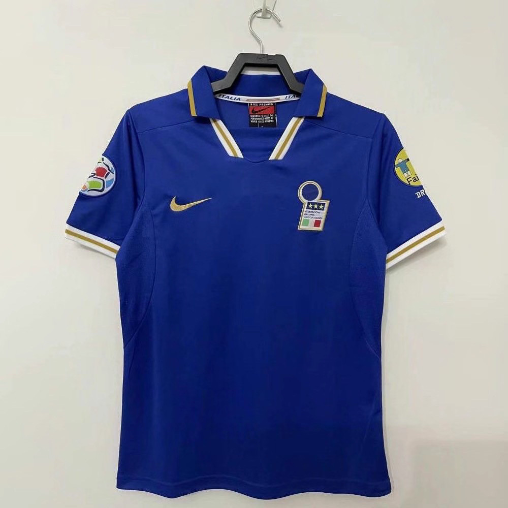 Jersey Olahraga Italia Kaus Seragam Sepak Bola Peringatan Klasik Retro Rumah 1996/Italia