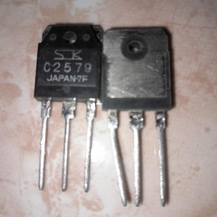 Transistor NPN 2SC2579 2SC 2579 C2579 C 2579 Sanken NOS NEW....
