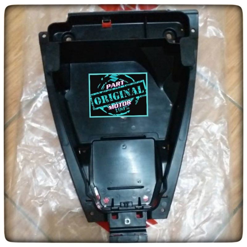 CICISHOP Box bagasi tempat barang suzuki skydrive 125