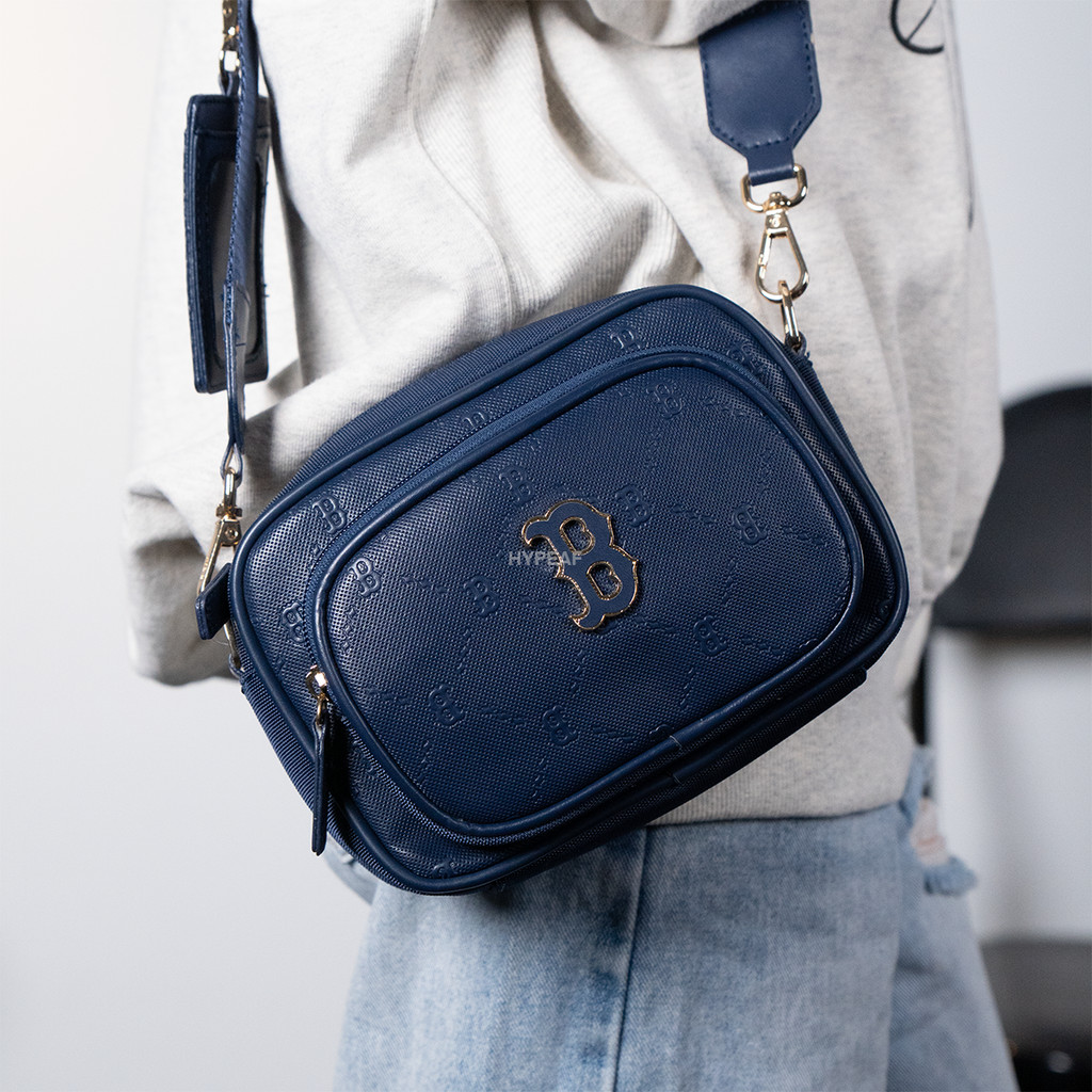 MLB Dia Monogram Pu Embossed Camera Bag Authentic / Tas Selempang MLB Original