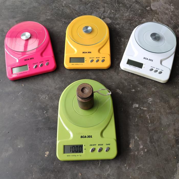 Timbangan dapur digital kaca 5kg / Timbangan dapur digital kaca 5 kg.