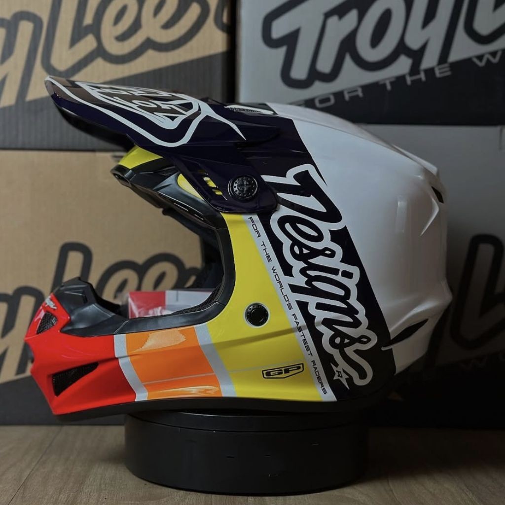 Helm TLD Troy Lee Design GP Runner Sunrise