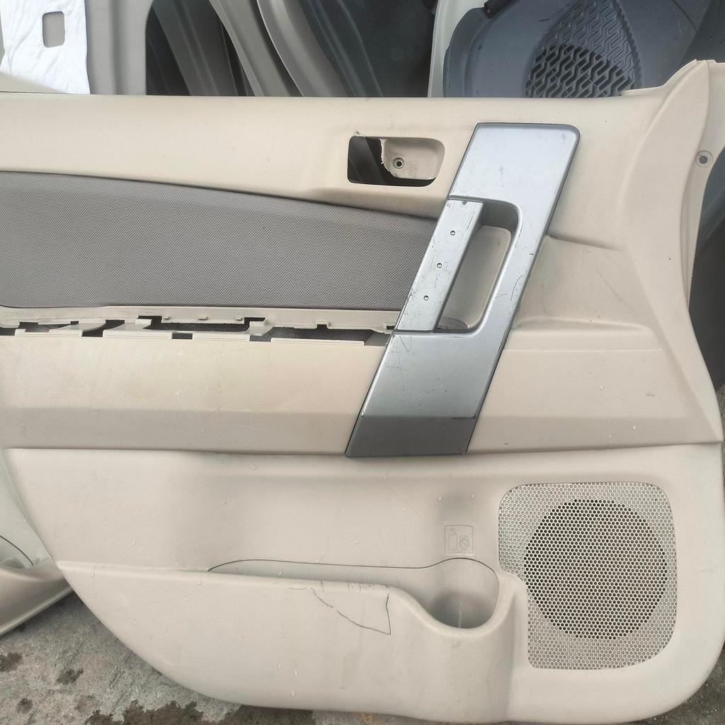 doortrim pintu depan kiri rush terios lama