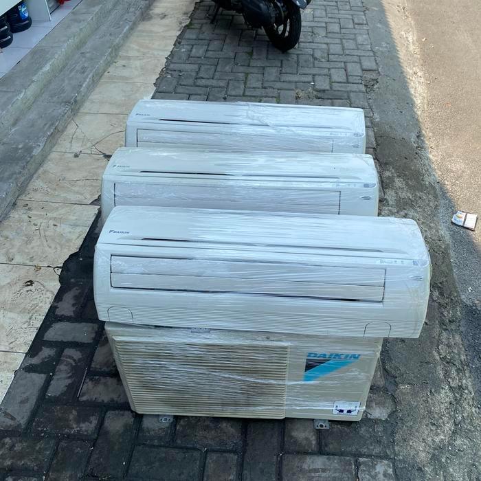 AC SECONDD DAIKIN 1PK STANDART GRESS 100% ORI THAILAND GARANSI 3 BULAN