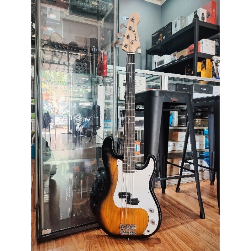 Stinger Precision Bass Electric