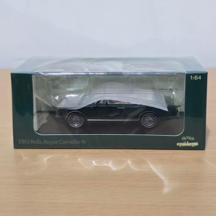 GFCC 1993 Rolls Royce Corniche IV Roadster Green Diecast Koleksi Mobil Mainan Mini Scale 1/64 Hotwhe