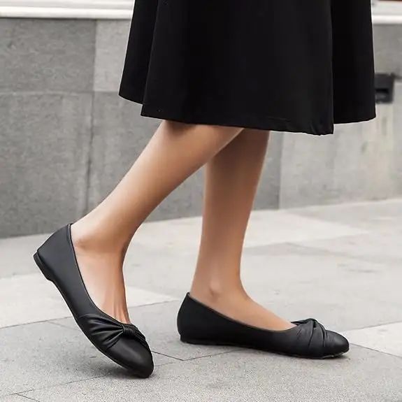 Sepatu Wanita DF70 Flat Shoes Wanita Casual Formal / Sepatu Cewek Nyaman Hitam Cream DF70