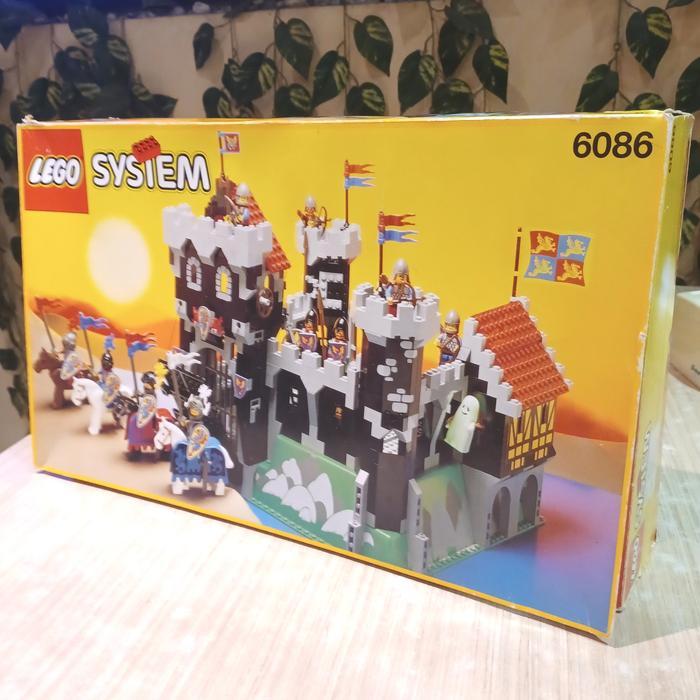 lego Black Knight's Castle 6086 MISB