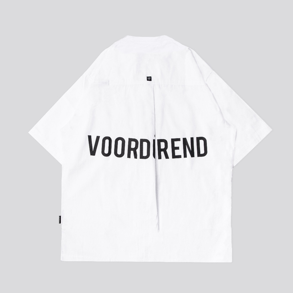 (COD) Voordurend – Umlaut Overshirt – White – Oversize Fit – Cotton Poplin – Unisex