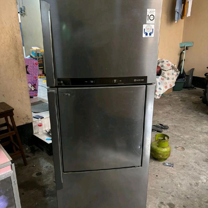 kulkas 2 pintu LG inverter door in door jumbo