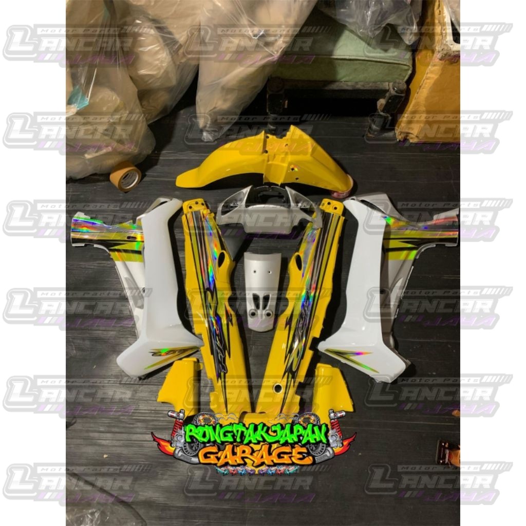 Full Set Bodi Halus Fiz r F1zr Fizr Kuning Putih Silver Set Stiker Special Edition Kuning Hologram C