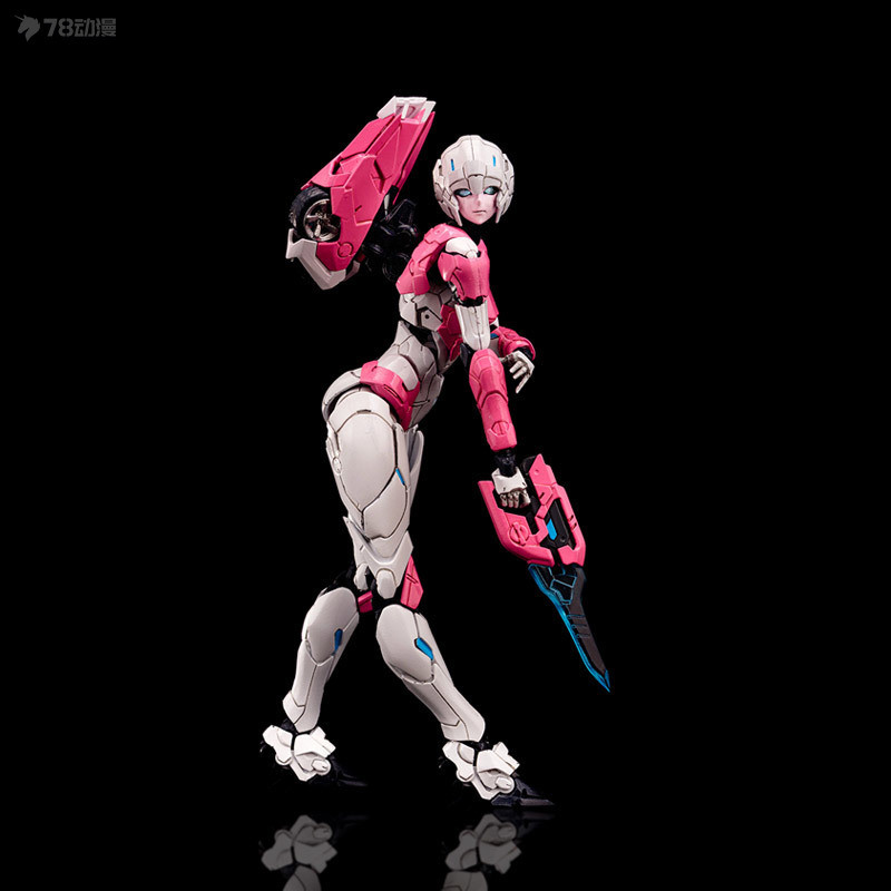 In stock Transformers Arcee Sentinel Original Flame Toys Furai Model Assembly Model Kit Action Figur