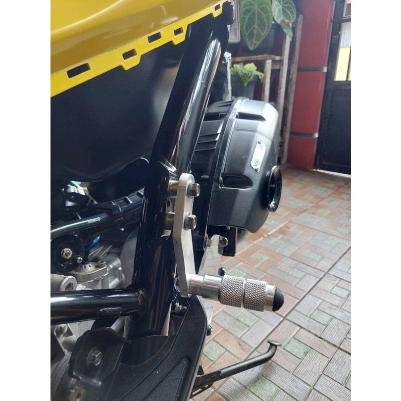 FOOTSTEP UNDERBONE AEROX UNDERBONE AEROX 155 OLD STEP UNDERBONE AEROX