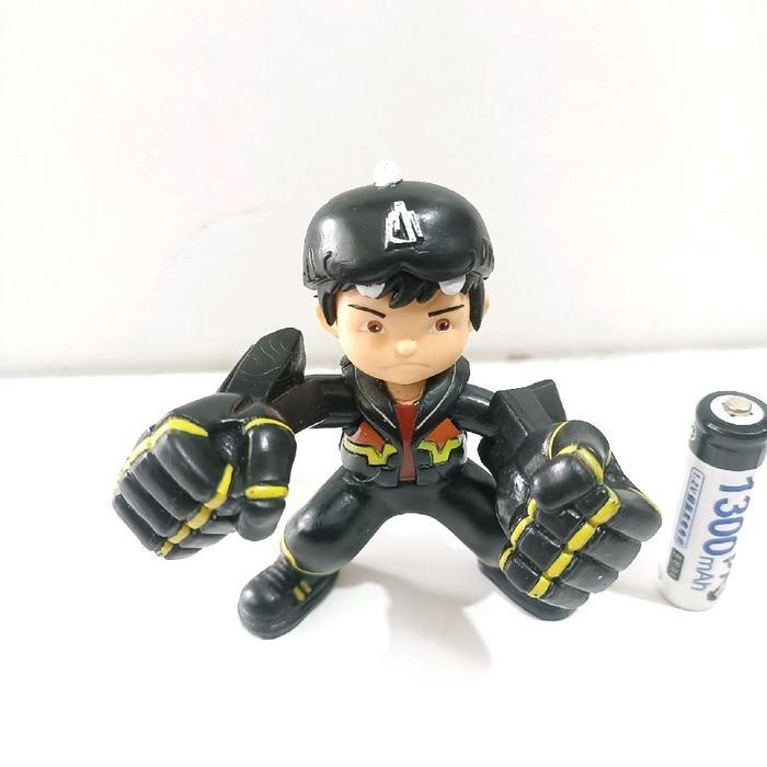 mainan action figure boboiboy gempa hitam list kuning detail bagus