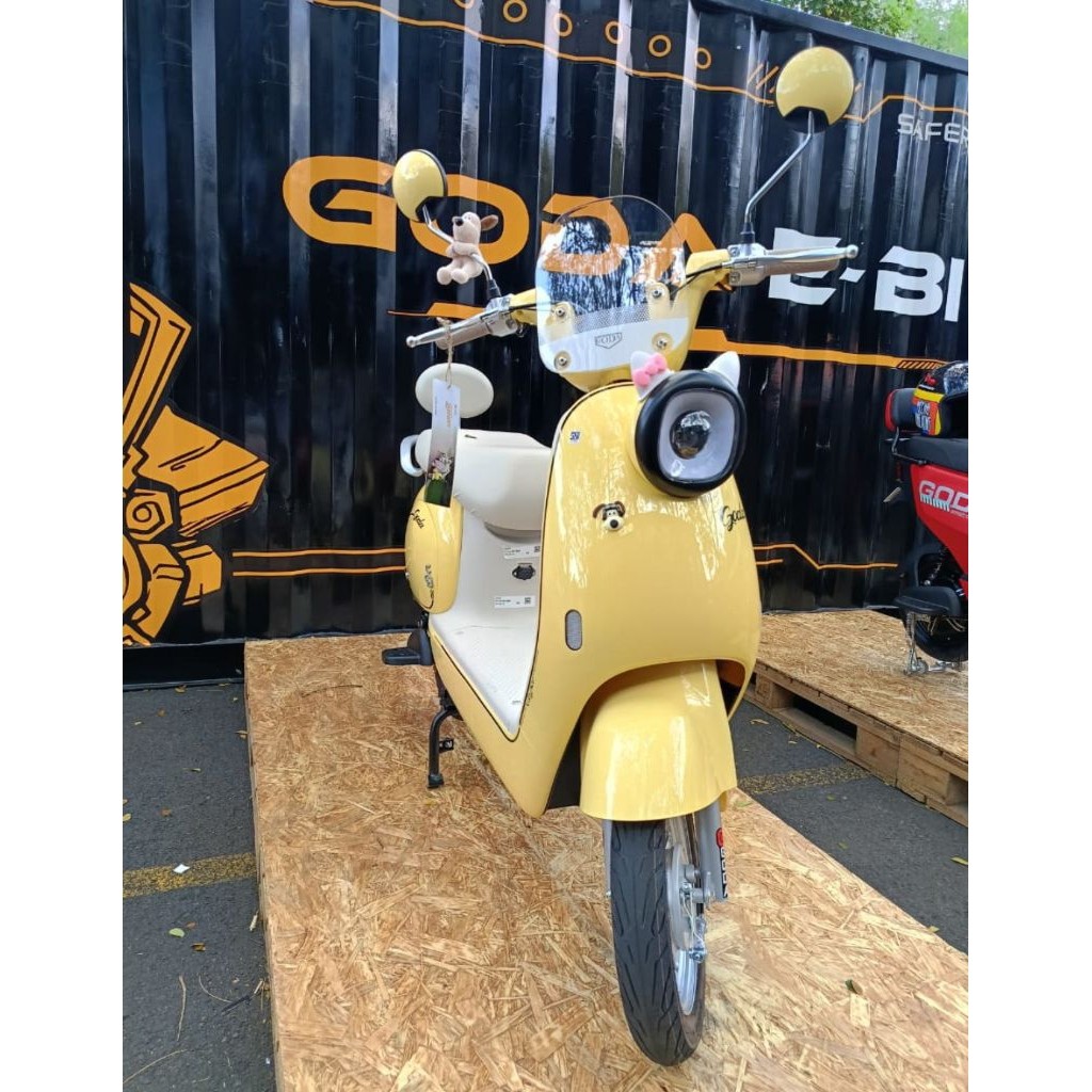 TERLARIS SEPEDA LISTRIK GODA 001 LEMON 48V 12AH DENGAN DINAMO 600 WATT
