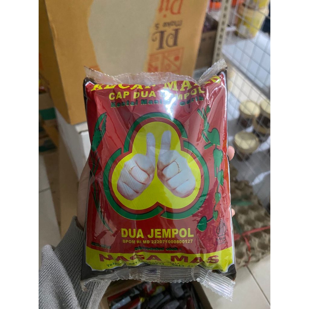 Kecap Manis Cap Dua Jempol 620ml
