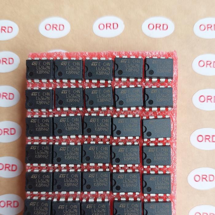 BPart L6562 IC / Transistor