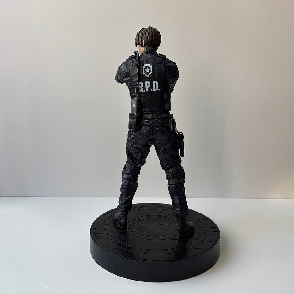 Biohazard Game Leon Scott Kennedy Anime Figure Resident Evil Police Leon PVC Action Figure Model Toy