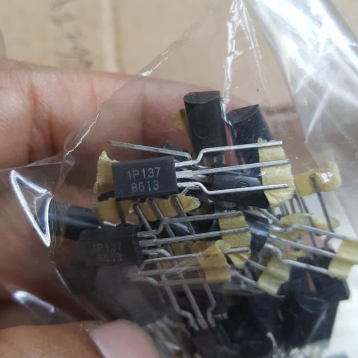 BPart IP137 IC / Transistor