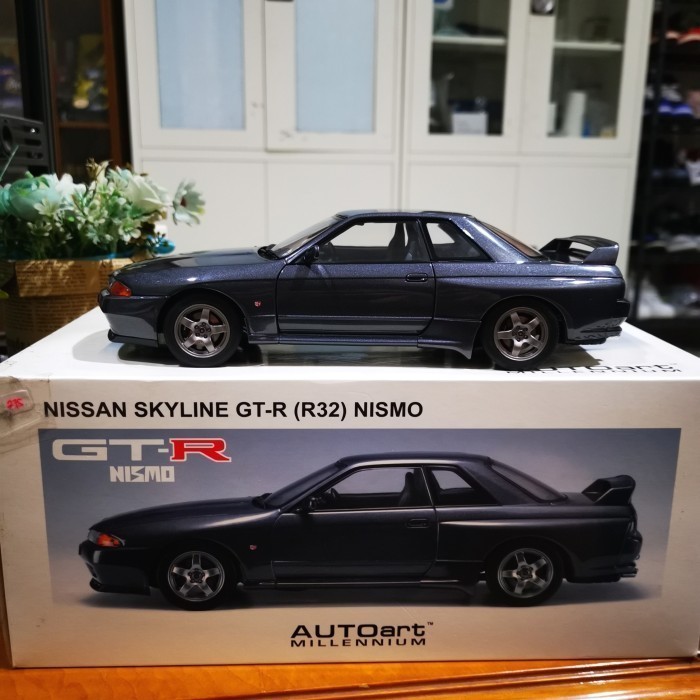 Autoart 1:18 Nissan Skyline GTR R32 Nismo Diecast Grey