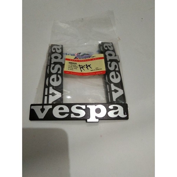 emblem vespa original danmotor garage vespa