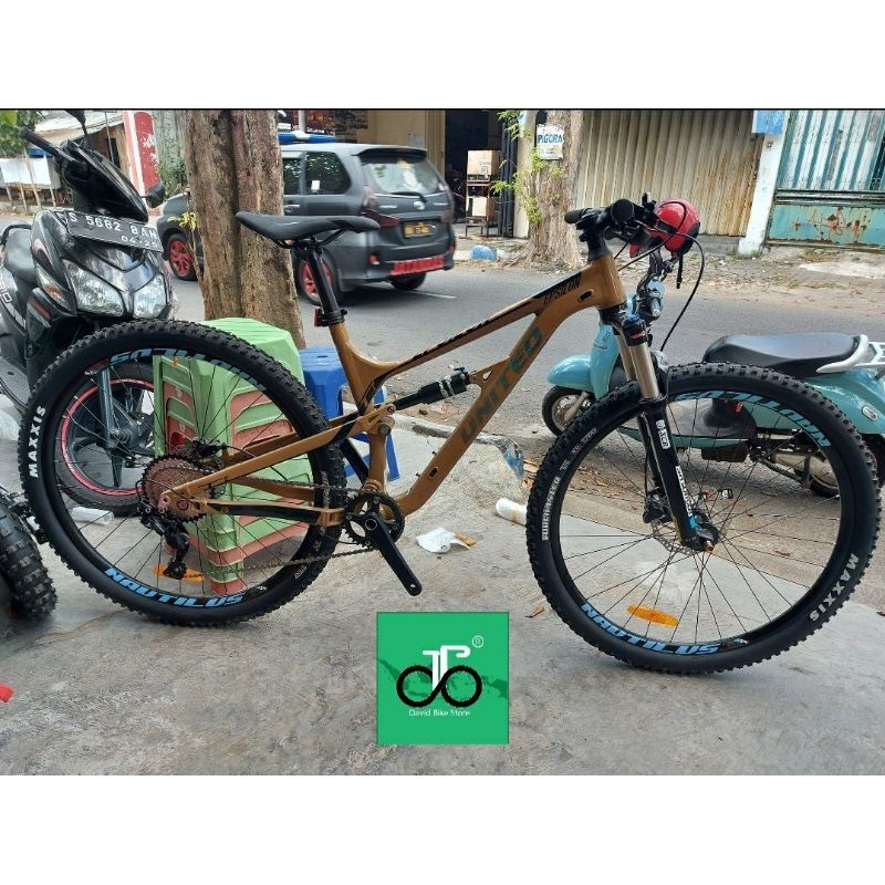 Sepeda MTB 29 United Epsilon T1