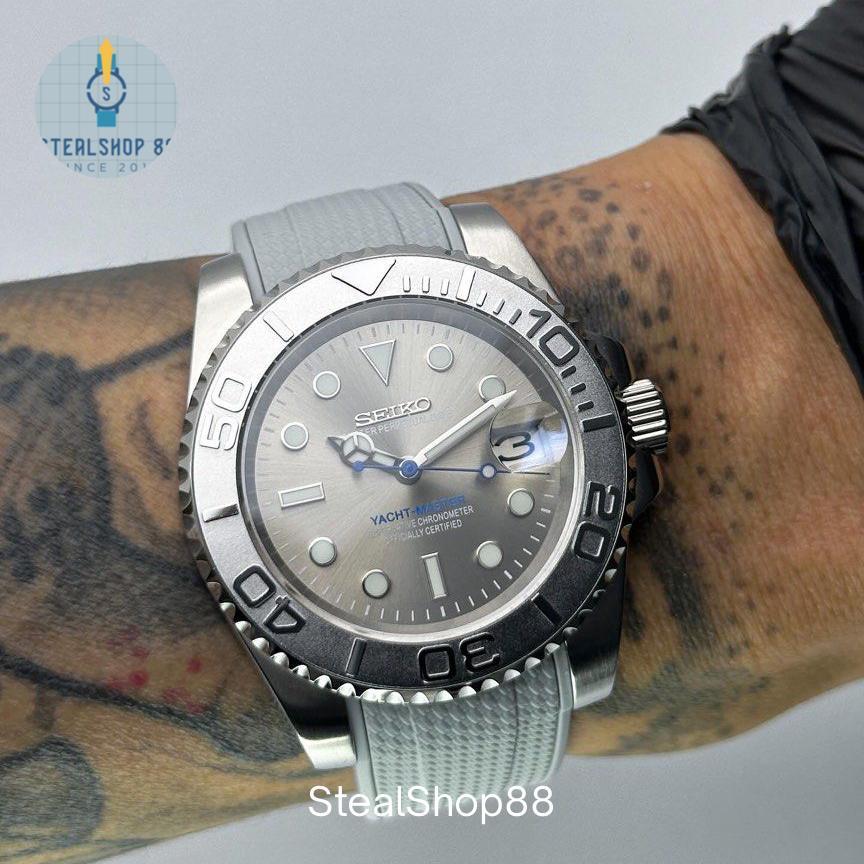 Seiko YachtMaster Rhodium Rubber Style NH35