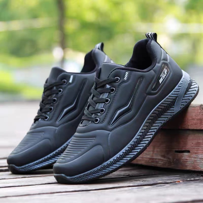 Gio Saverino Sepatu Sneakers Pria Hitam Joker Shoes