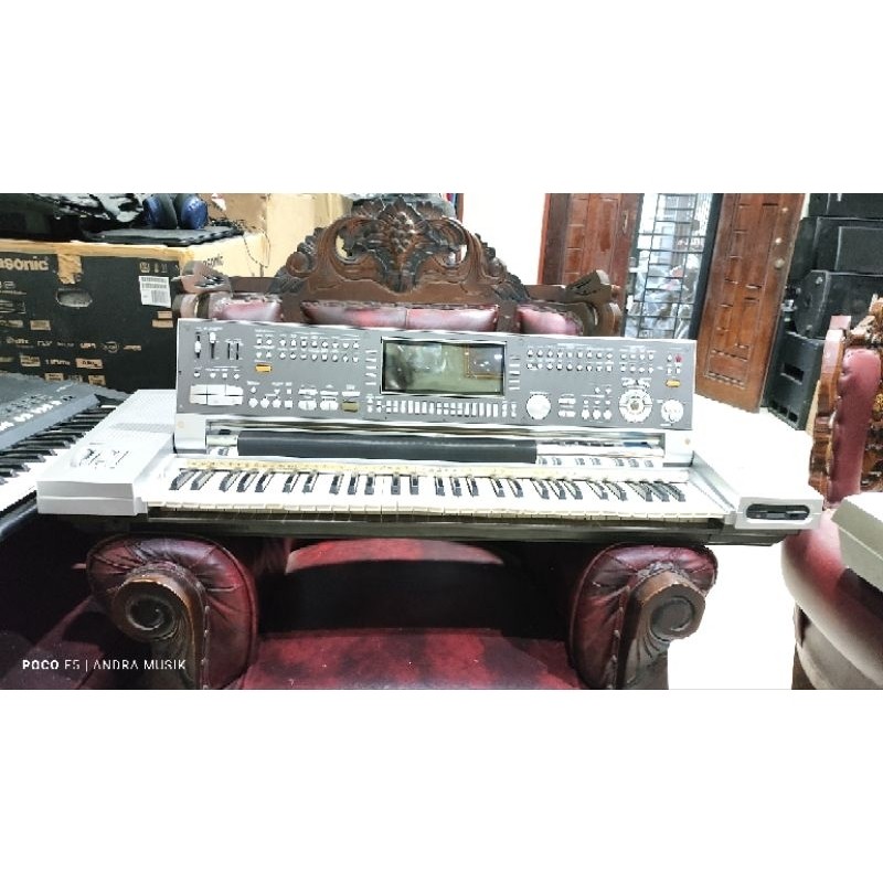 keyboard Kn 7000 kondisi Normal